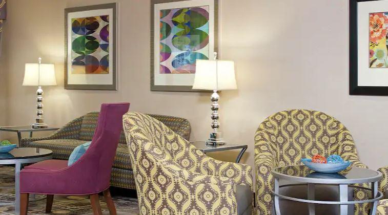 Hampton Inn Джейнсвилл Экстерьер фото